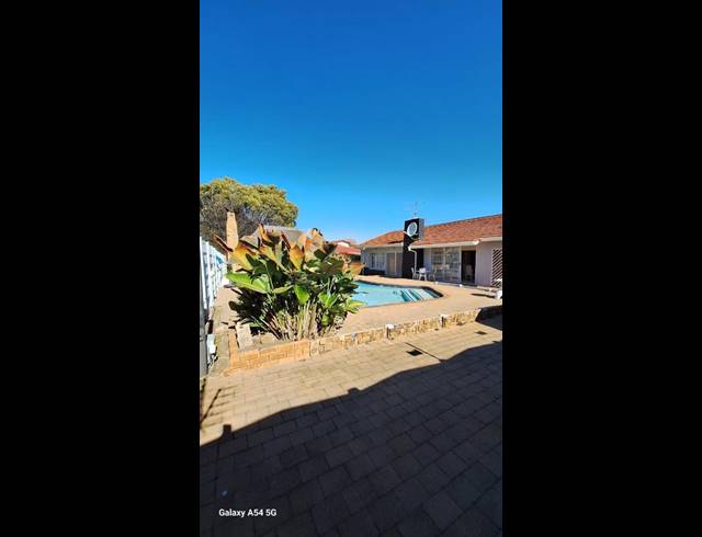 4 BEDROOM HOUSE FOR SALE IN DISCOVERY